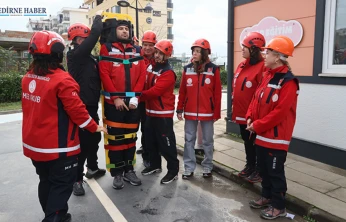 AKUB üyesi öğretmenler, olası afetlere karşı hazırlıklarını sürdürüyor