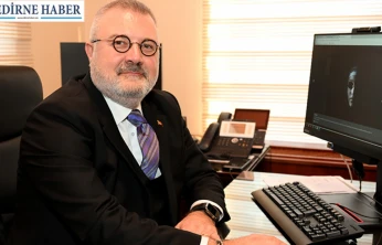 Büyükelçi Yörük, 6 kategoride 112 fotoğrafı inceledi