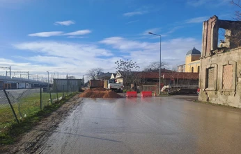 Darülhadis Caddesi'nde Trafik İki Günlüğüne Durduruldu