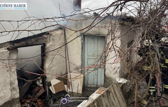 Depoda çıkan yangın kısa sürede söndürüldü