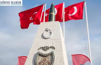 Edirne'nin Lalapaşa İlçesi'ndeki Üç Şehitler Anıtı yenilendi