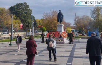 Edirneliler Ata'sını saygı ve özlemle andı