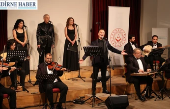 'El Kaldırma Gönül Al' konseri düzenlendi