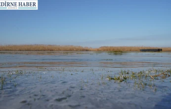 Göl Baba buz tuttu, doğa sessizliğe büründü