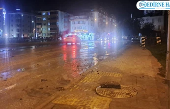 İbrahim Zagra Caddesi göle döndü
