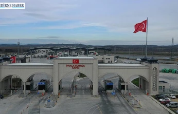 İpsala kapısı geçici olarak TIR trafiğine kapatıldı