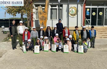 Kadripaşa 2/C öğrencilerinden doğa dostu etkinlik