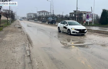 Kazdılar gittiler, çamurla baş başa bıraktılar