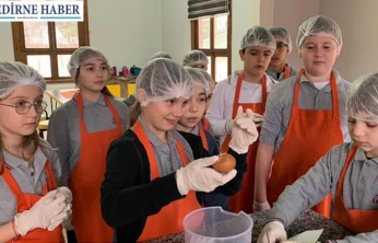 Küçük ustalar günlük yaşamı atölyede öğrendi