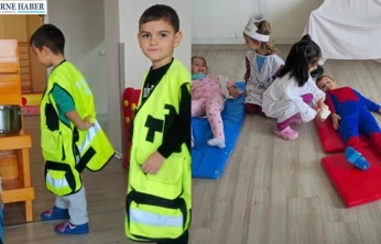 Minikler Kızılay Haftası'nı kutladı