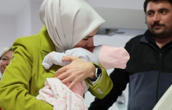 Ocak ayı doğum yardımı ödemeleri annelerin hesaplarına yatırıldı