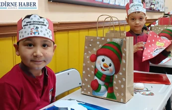 Öğrenciler karne heyecanı yaşadı