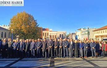 Öğretmenler Günü törenle kutlandı