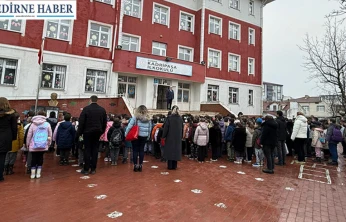 Okullarda 6 Şubat deprem şehitleri anıldı