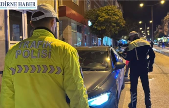 Polis ekiplerinden trafik denetimi