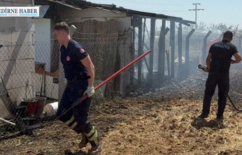 Rüzgarın etkisiyle büyüyen yangın, evi yok etti
