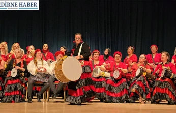 Sevgili Günebakanlar'dan yürekleri ısıtan gösteri