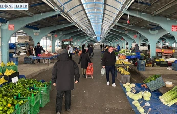 Soğuk hava Pazartesi Pazarı'nı etkiledi