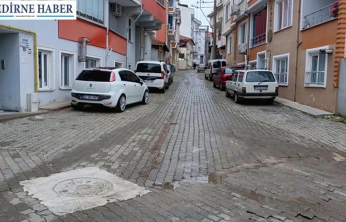 Su Patlağı Mahalle Sakinlerini Zor Durumda Bıraktı