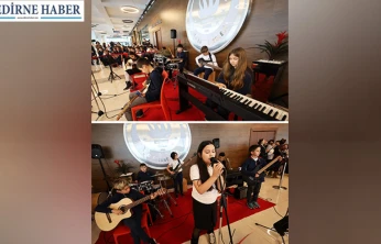 TED Edirne Koleji'nde koridor konserleri coşkuyla sürüyor