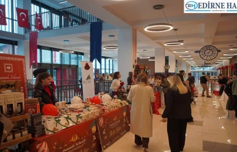 TED Edirne Koleji'nde toplum yararına kermes düzenlendi