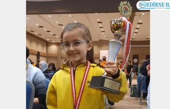 TED Edirne Koleji öğrencisi Türkiye üçüncüsü