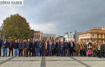 Ticaret lisesi mezunlarından 81'inci yıla görkemli kutlama