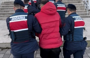 Uzunköprü'de yurt dışına kaçmaya çalışan 5 şüpheli tutuklandı