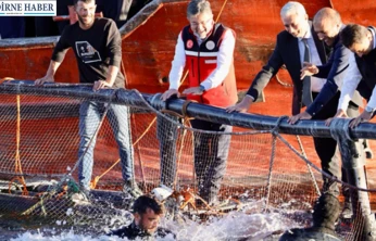 Yumaklı: 'Su ürünlerinde 3 milyar dolarlık ihracat hedefindeyiz'