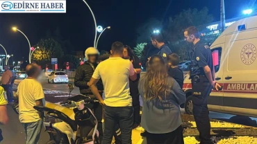 Taksi ile elektrikli motosiklet çarpıştı, 1 kişi yaralandı