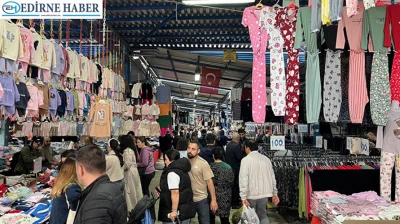 Cuma Pazarı'nda sezon sonu hareketliliği