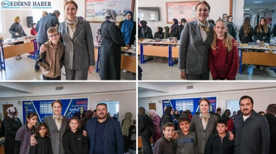 İba, kermeste öğrencilerle buluştu