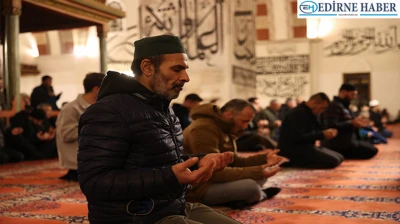 Trakya'da Regaip Kandili dualarla idrak edildi