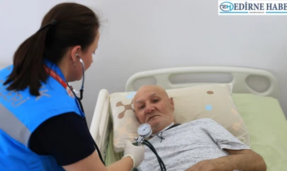 Edirne'nin sağlık neferleri, 2 bin 510 hastaya evinde hizmet veriyor