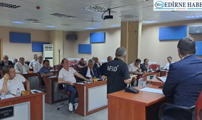 İl Genel Meclisi'nin gündemi deprem oldu