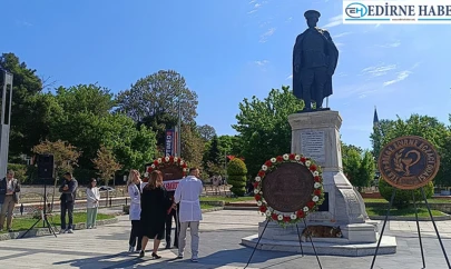 Kılıçcıgil ''Sosyal medya fenomenlerinden değil, eczacılardan bilgi alın'