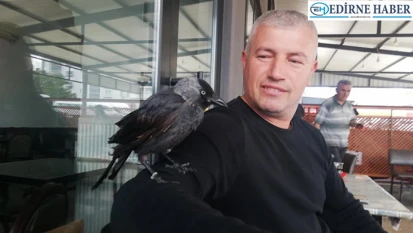 Otogarın maskotu 'Çarli'