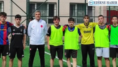 Özgür Yankaya öğrencilerle buluştu