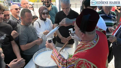 Selimiye'nin gölgesinde 22 Kilo Deva-i Misk ikram edildi
