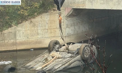 Otomobil dereye uçtu