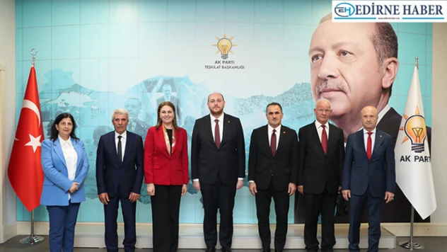 AK Parti Meriç İlçe Başkanı Hüsamettin Demirkan oldu