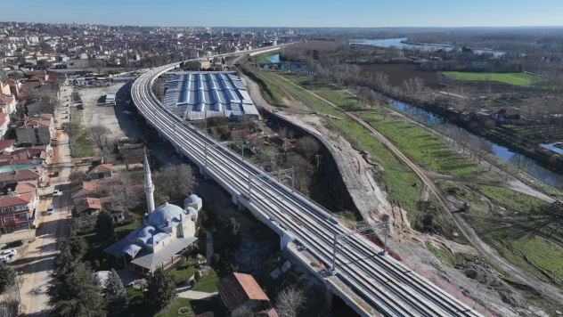 Avrupa'ya Demiryolu köprüsü hızlı tren bu yıl raylarda