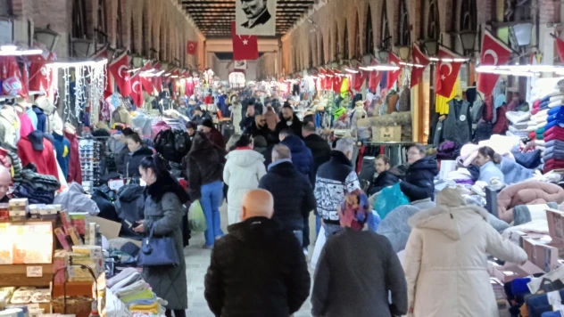 Balkan ülkelerinden gelen turistler, Edirne'de hareketlilik oluşturdu