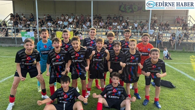 Edirne Birlikspor Yunanistan'da dikkatleri üzerine çekti