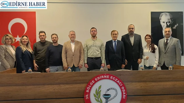 Edirne Eczacı Odası'nda bayrak değişimi