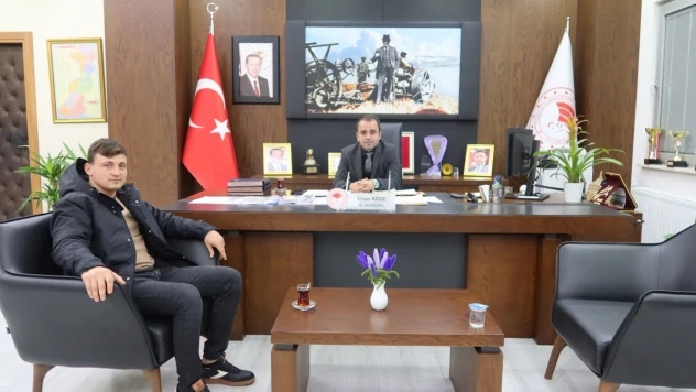 Genç çiftçi Berk Koç'tan Köse'ye ziyaret