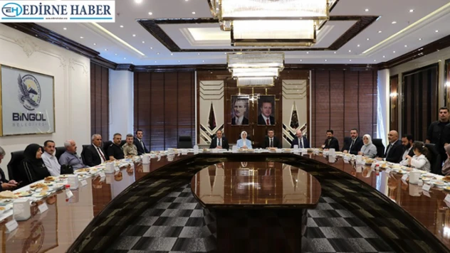 Göktaş, şehit yakınları ve gazilerle bir araya geldi