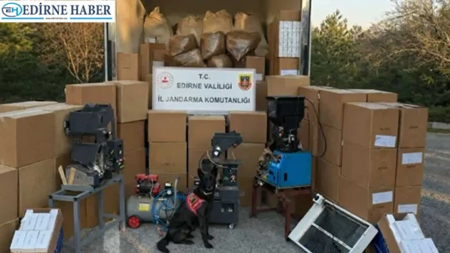 Jandarmadan İstasyon Mahallesi'nde kaçak sigara operasyonu