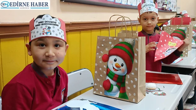 Öğrenciler karne heyecanı yaşadı