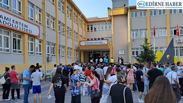 Öğrenciler Lise Geçiş Sınavına girdi